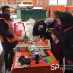 праздничное открытие галамарт, промо раздача листовок, ростовая кукла